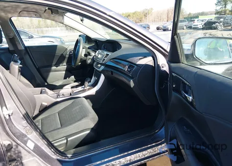 2015 Honda Accord Sport from USA, damaged, VIN 1HGCR2F51FA176738